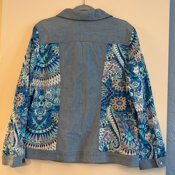 NWt Chico's Vibrant pattern & chambray Button Up Long Sleeve Jacket,  2/Large‎ - Picture 7 of 7